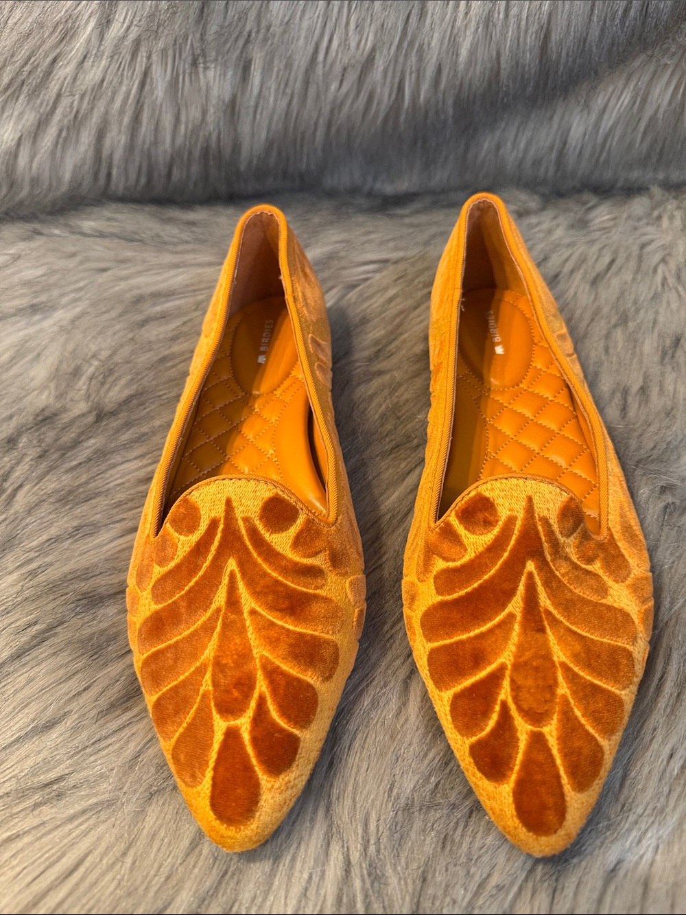 PRICE FIRM Birdies Velvet Pointed-Toe Flats in Mustard/Golden Orange Size 10 - Picture 7 of 10